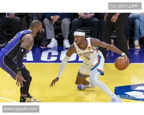 2010年NBA季后赛湖人对雷霆首场激战回顾与精彩瞬间分析