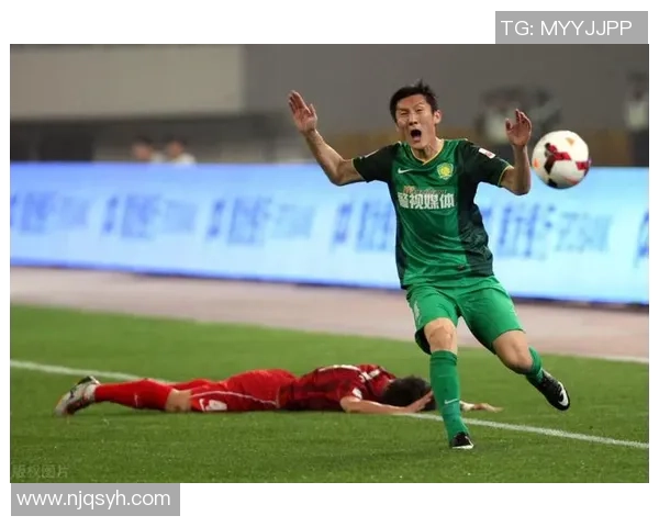 南定与河静红林展开友谊赛激烈对决球迷期待精彩瞬间与球队默契配合